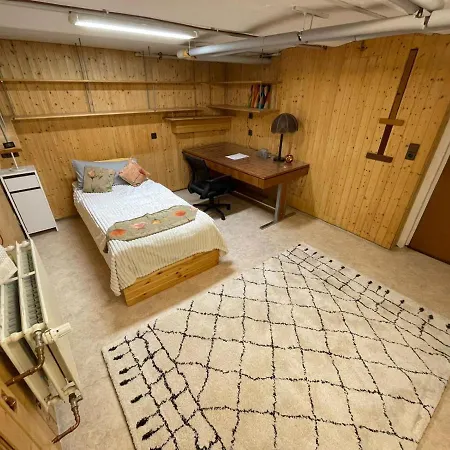 1 Oder 2 Monteurzimmer Nahe Flughafen *