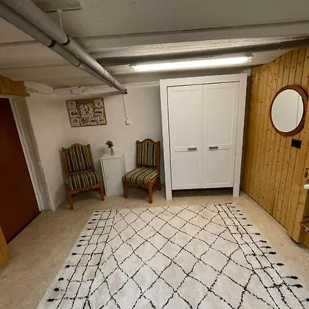 Homestay 1 Oder 2 Monteurzimmer Nahe Flughafen Ruesselsheim
