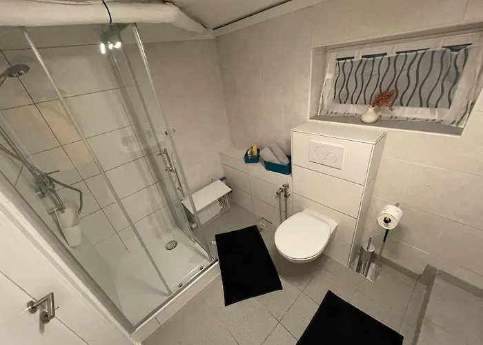 1 Oder 2 Monteurzimmer Nahe Flughafen * Rüsselsheim